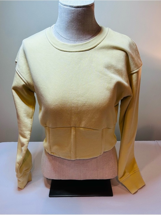 Future Collective Tops - Future Collective Gabriella Karefa-Johnson Yellow Cropped Sweatshirt Size S